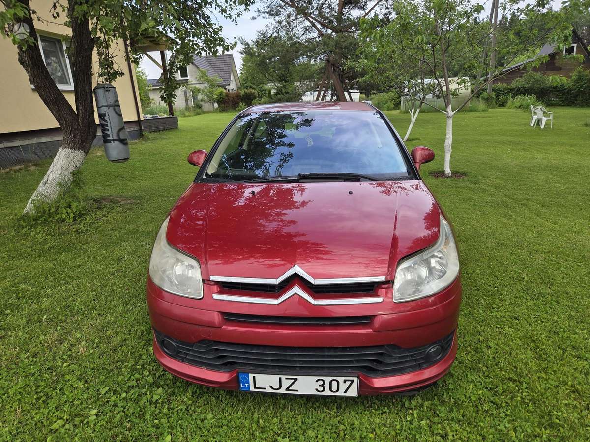 Citroen C4, 1.6 l., Хэтчбек