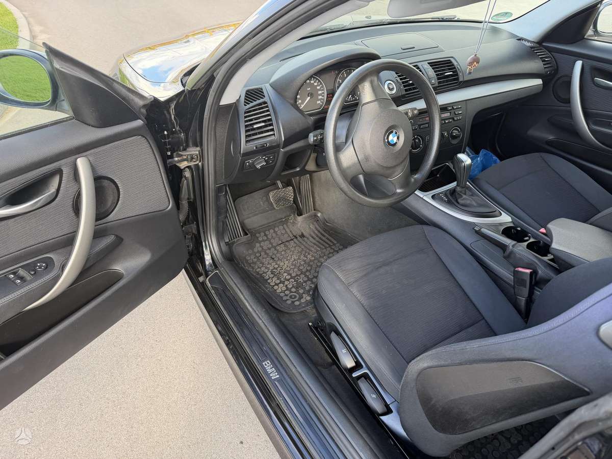 BMW 120, 2.0 l., Хэтчбек
