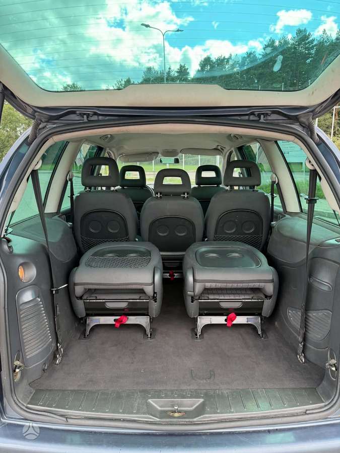 Volkswagen Sharan - 7