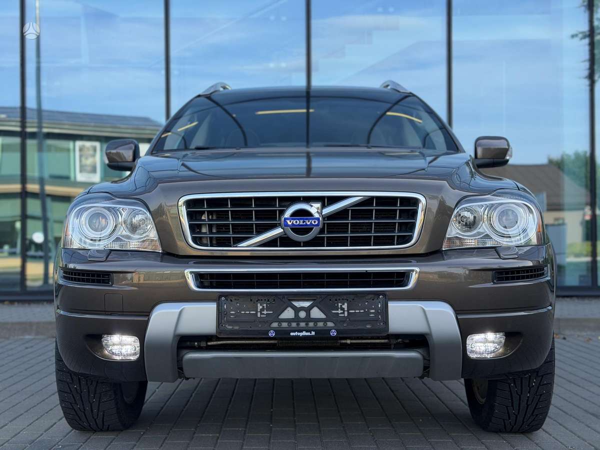 Volvo XC90 - 2
