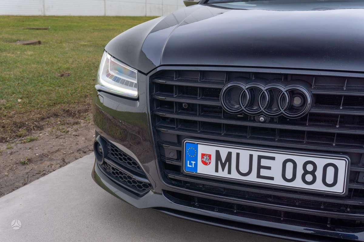 Audi S8, 4.0 l., Седан
