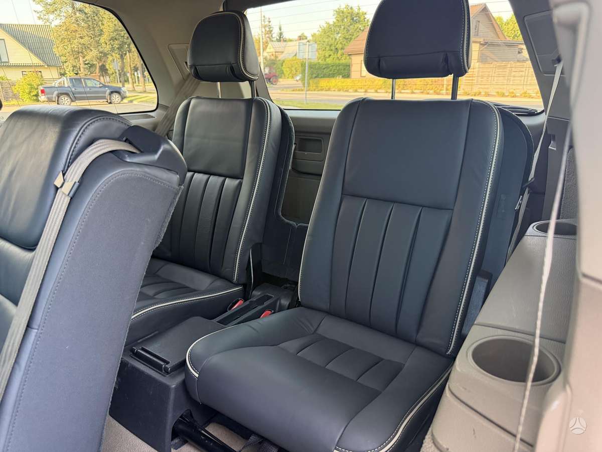 Volvo XC90, 2.4 l., off-road / crossover
