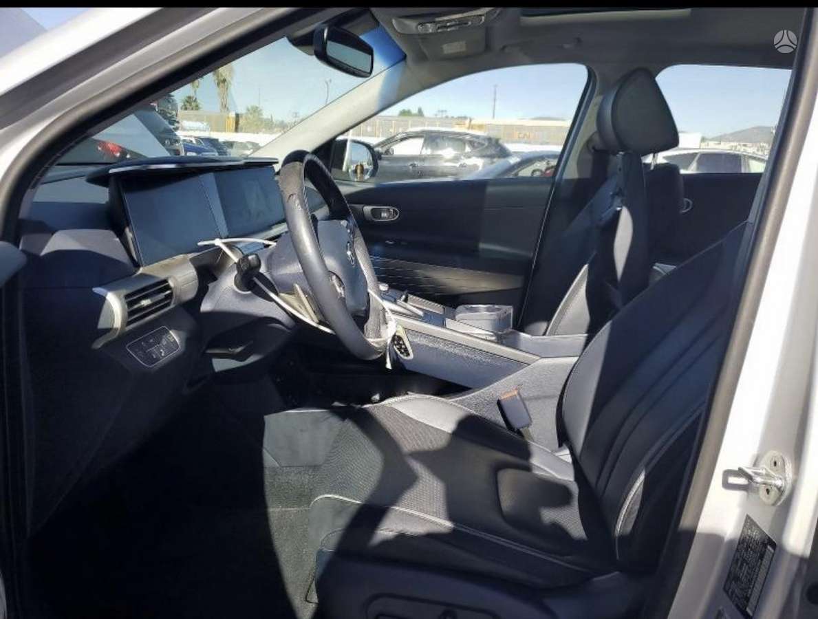 Hyundai Nexo по частям