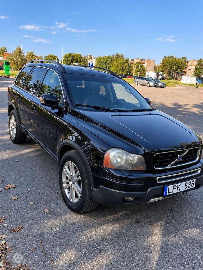 Volvo XC90 - 2