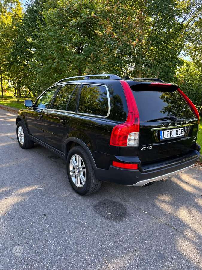 Volvo XC90 - 3