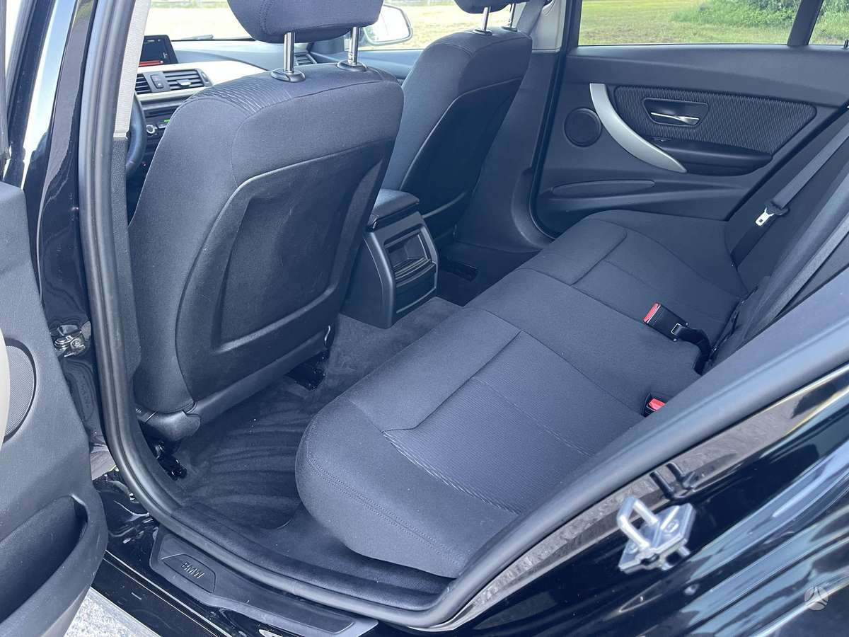 BMW 316, 1.6 l., wagon