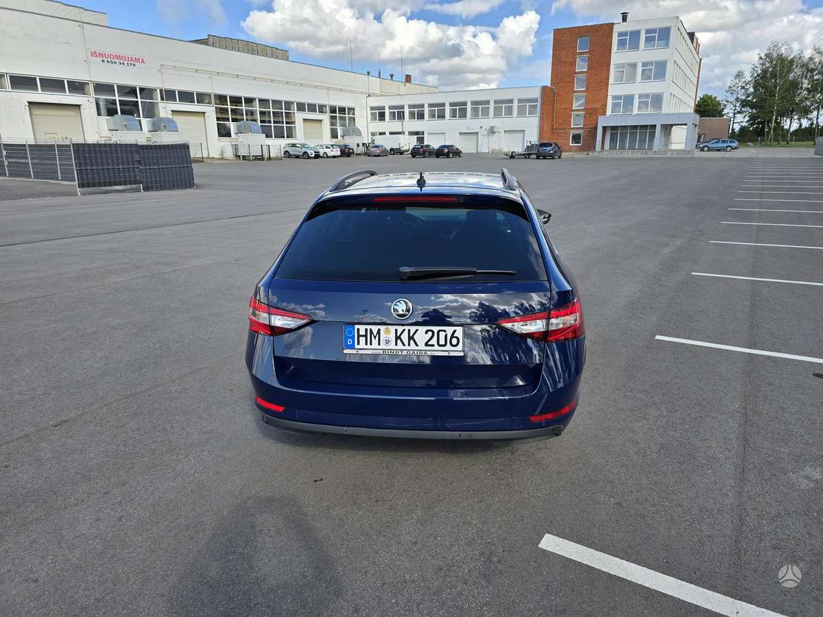 Škoda Superb - 5