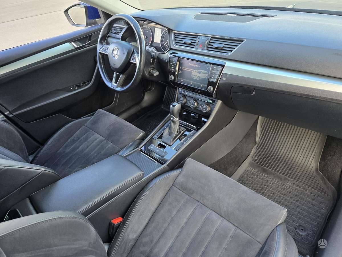 Škoda Superb - 11