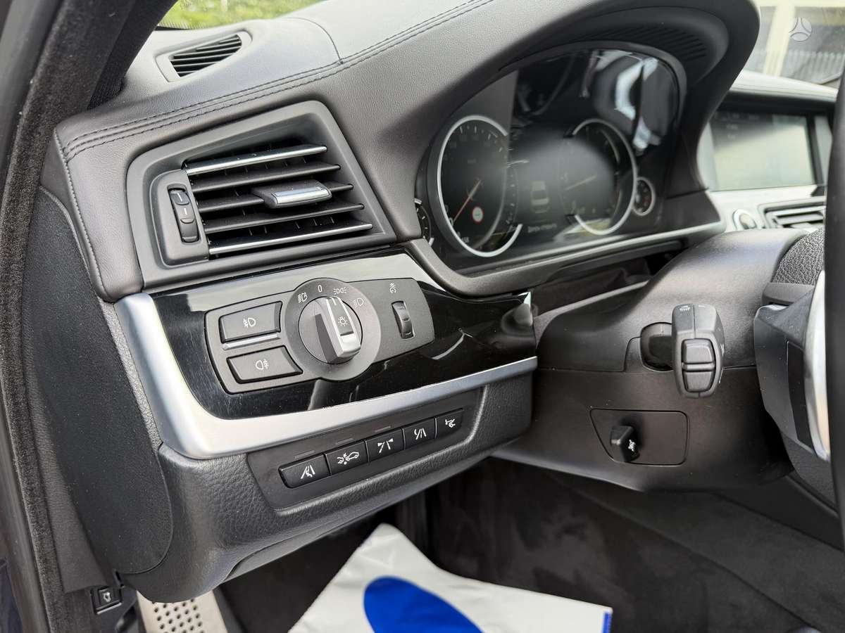 BMW 535, 3.0 l., Седан