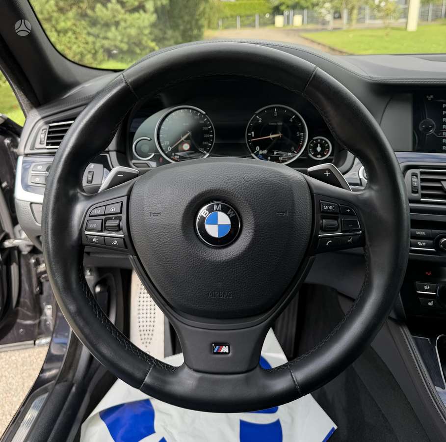 BMW 535, 3.0 l., Седан