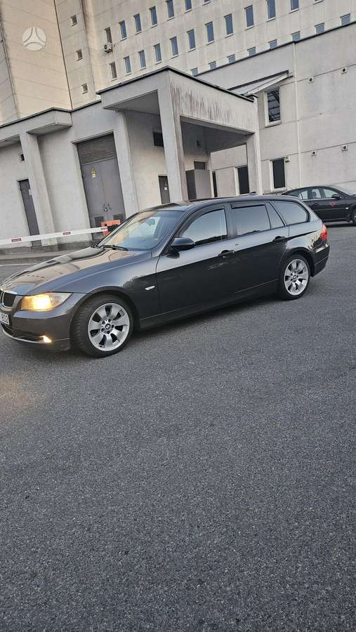 BMW 320, 2.0 l., universalas
