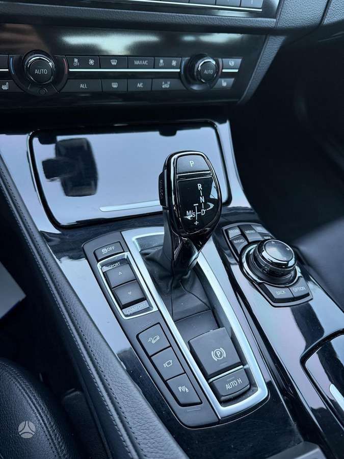 BMW 535, 3.0 l., Седан