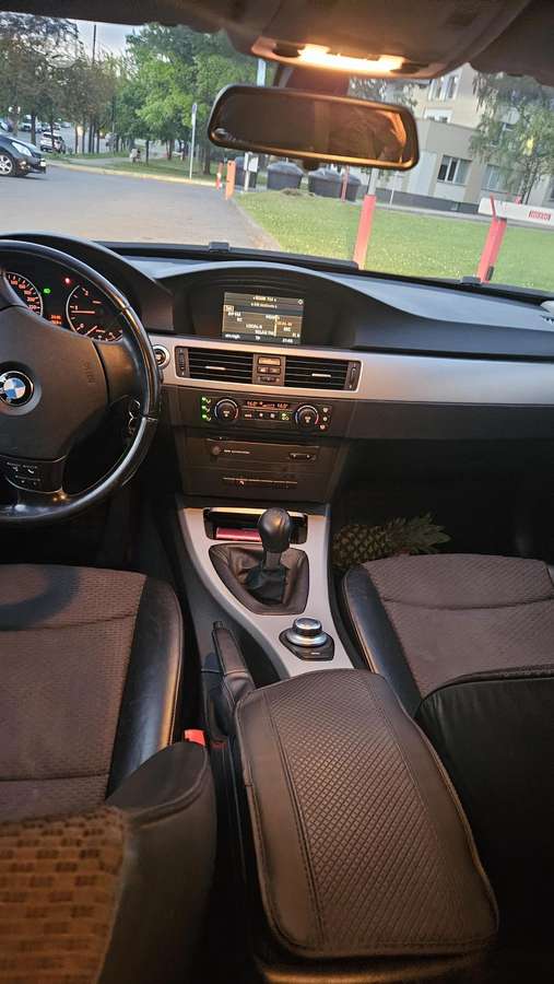 BMW 320, 2.0 l., universalas