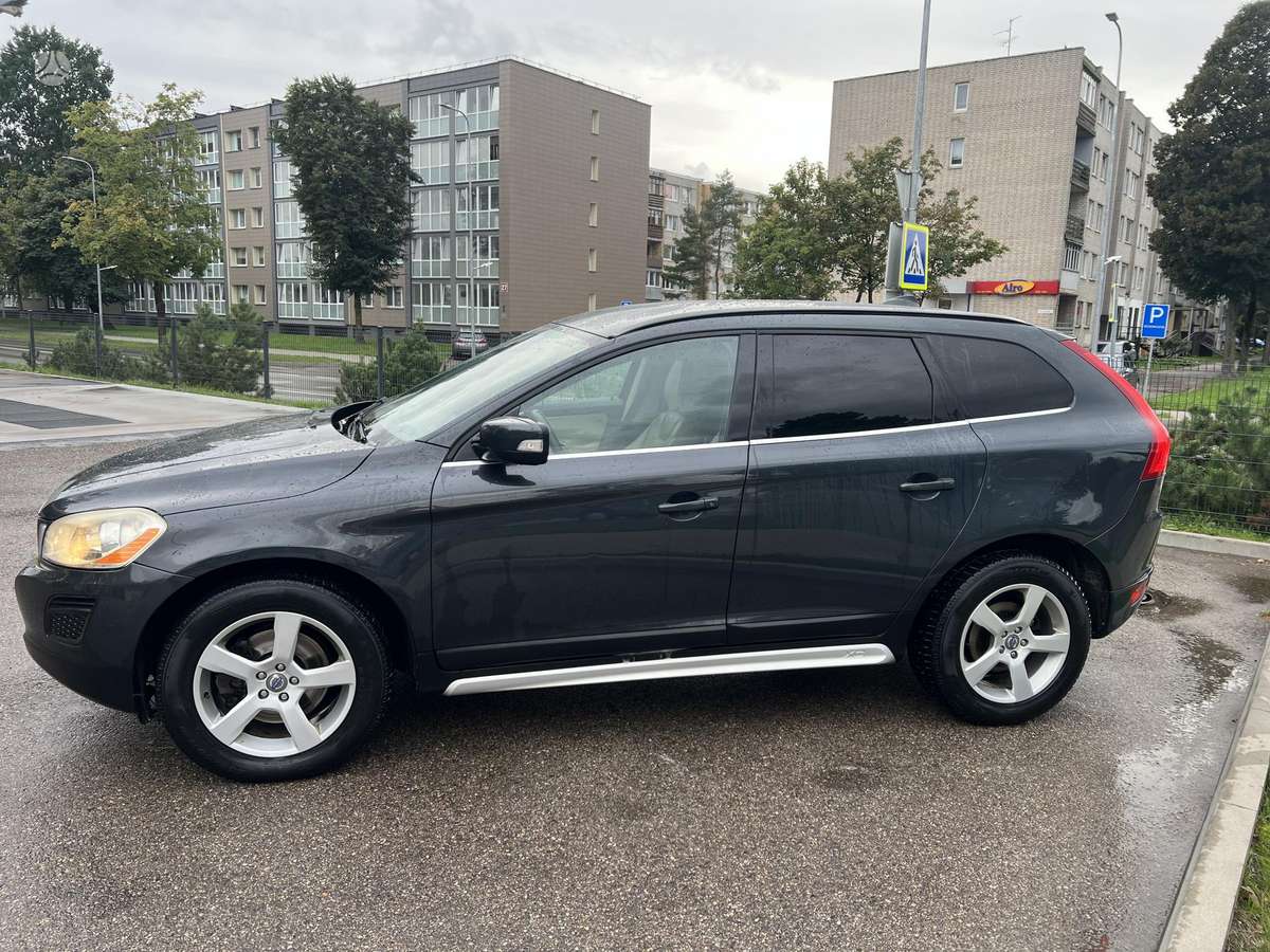 Volvo XC60 - 2