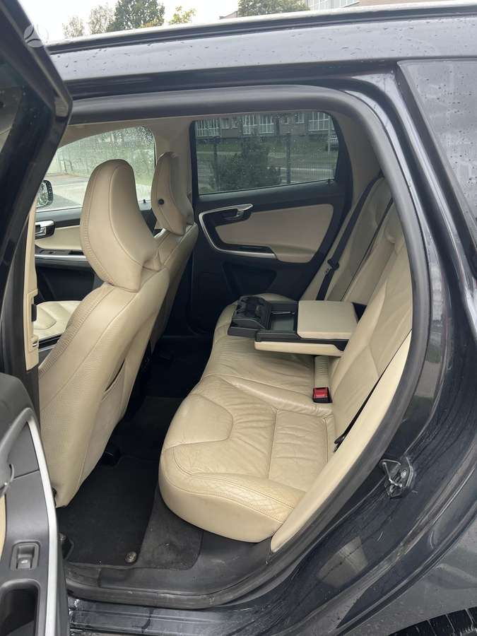 Volvo XC60 - 9
