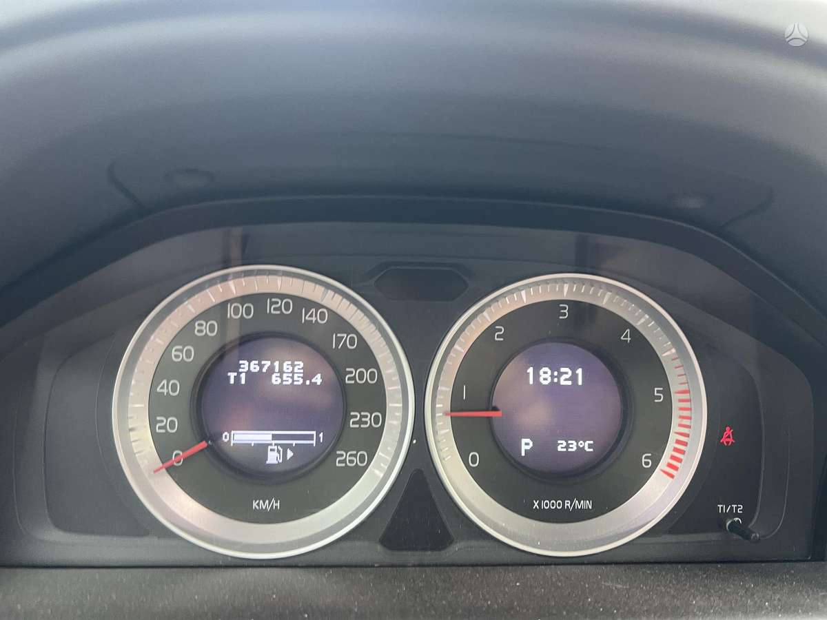 Volvo XC60 - 10