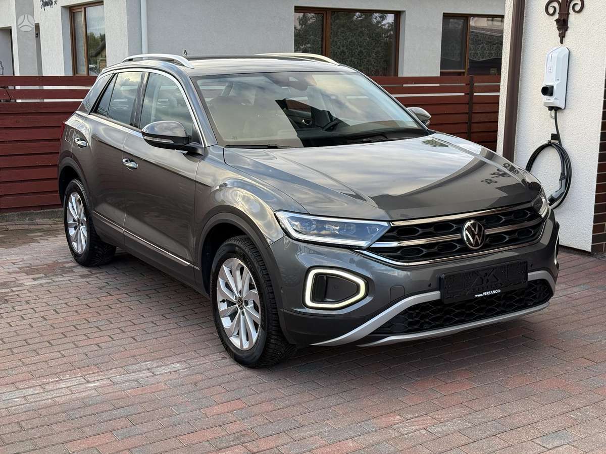 Volkswagen T-Roc - 3