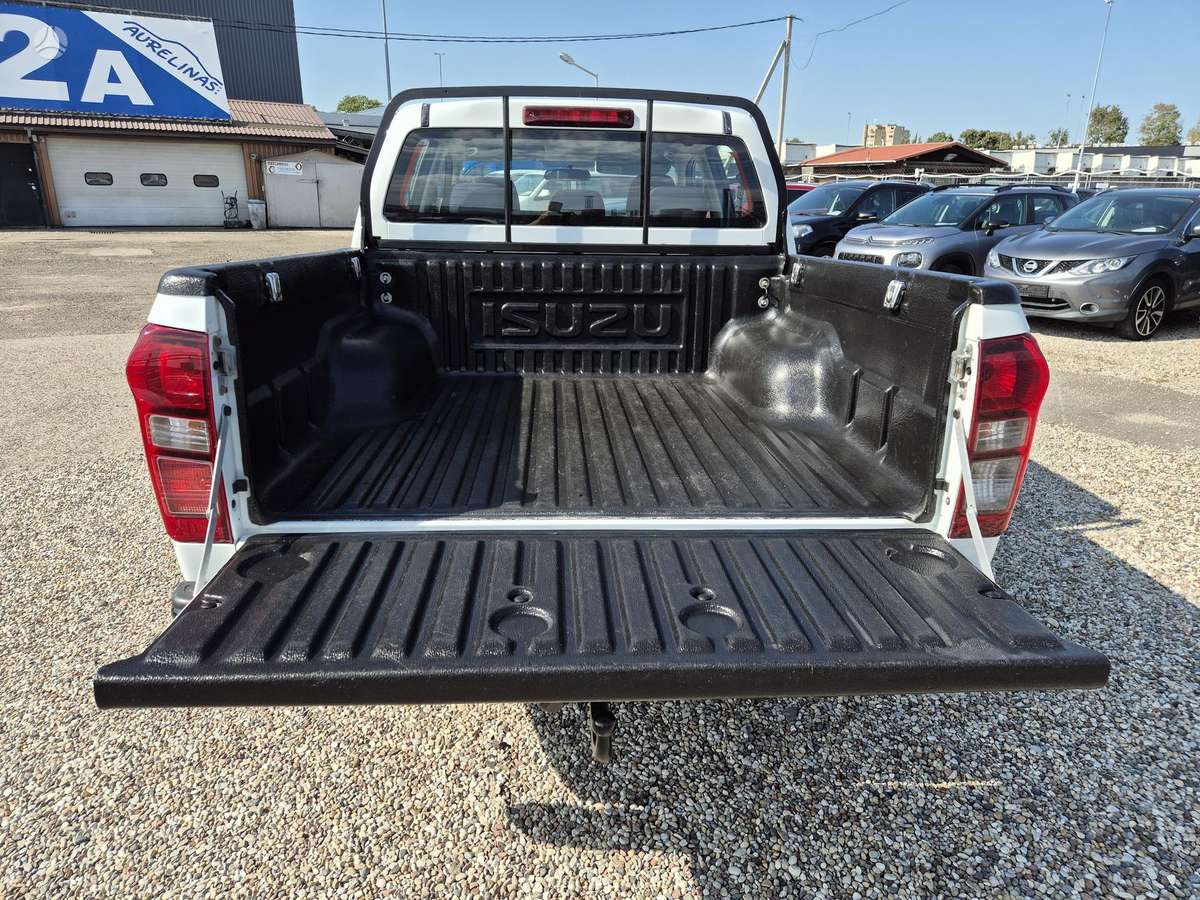 Isuzu D-Max, 2.5 l., Пикап