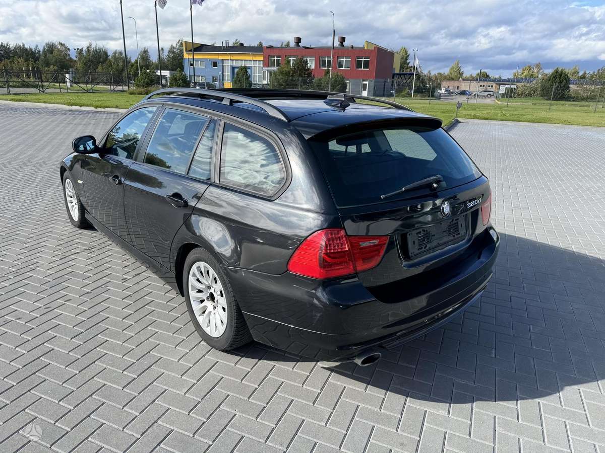 BMW 320, 2.0 l., Универсал