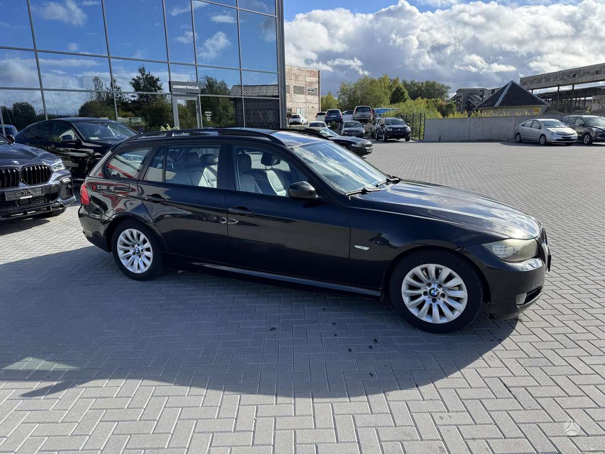 BMW 320, 2.0 l., Универсал