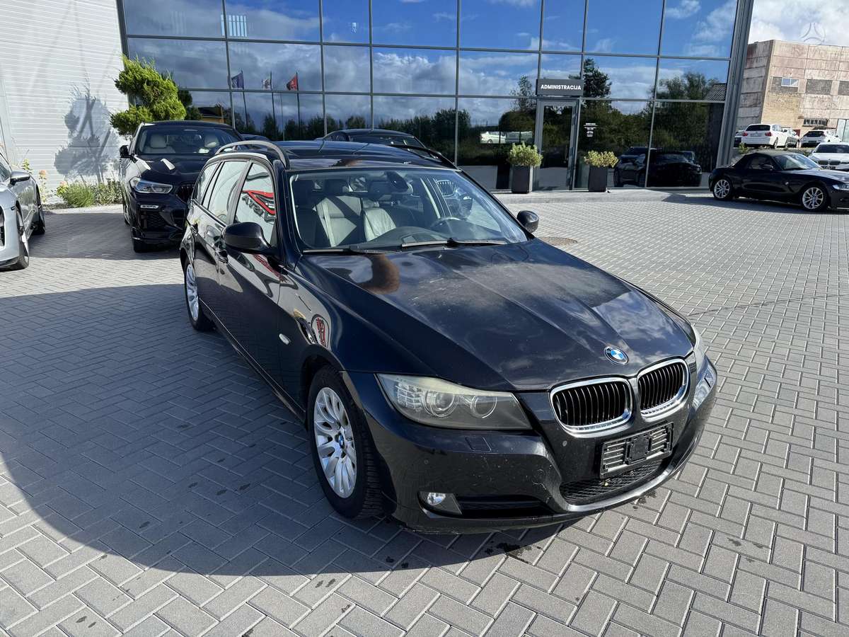 BMW 320, 2.0 l., wagon