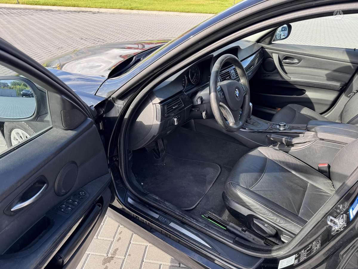 BMW 320, 2.0 l., Универсал