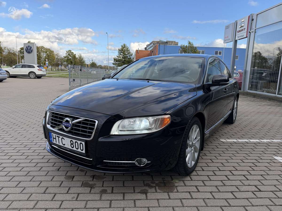 Volvo S80, 2.4 l., Седан