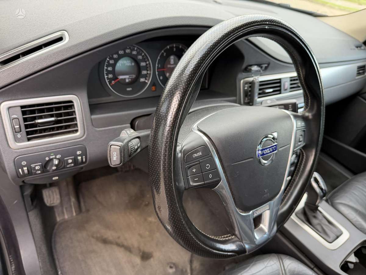 Volvo S80, 2.4 l., Седан