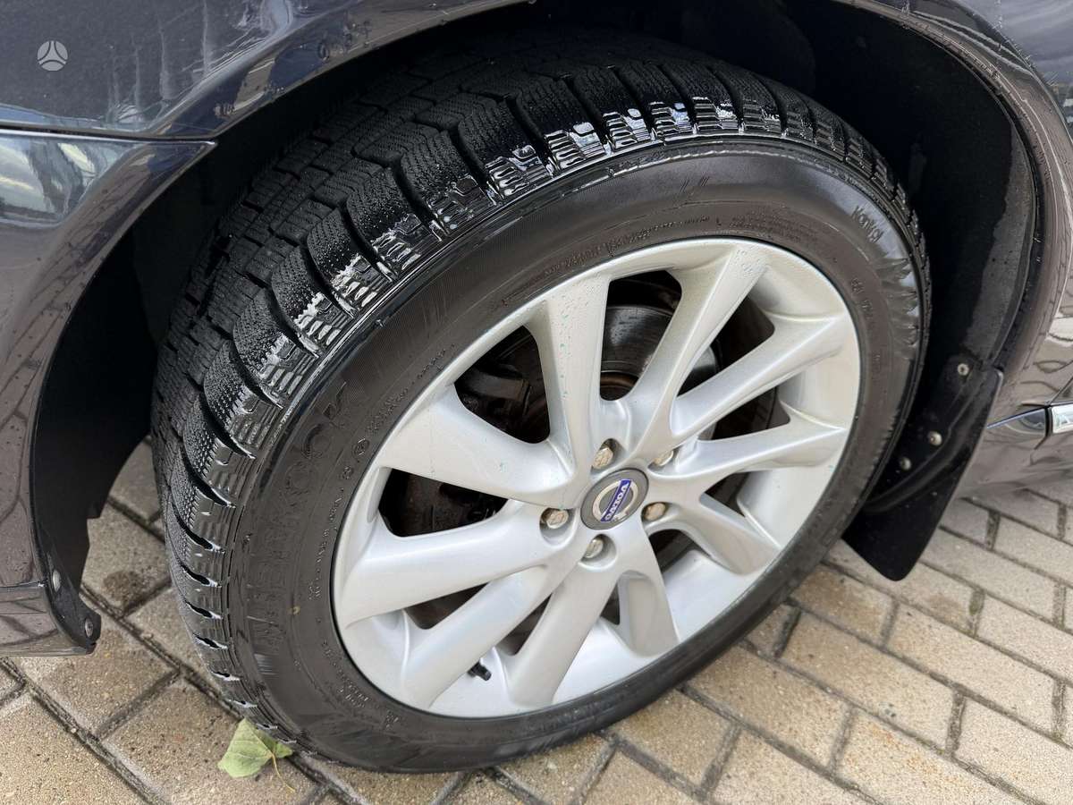 Volvo S80, 2.4 l., Седан