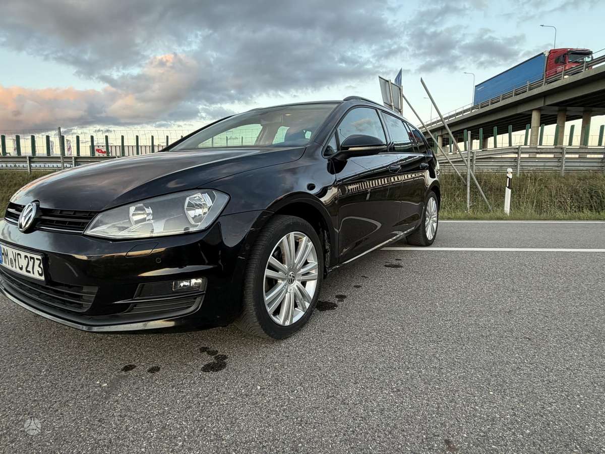 Volkswagen Golf - 3