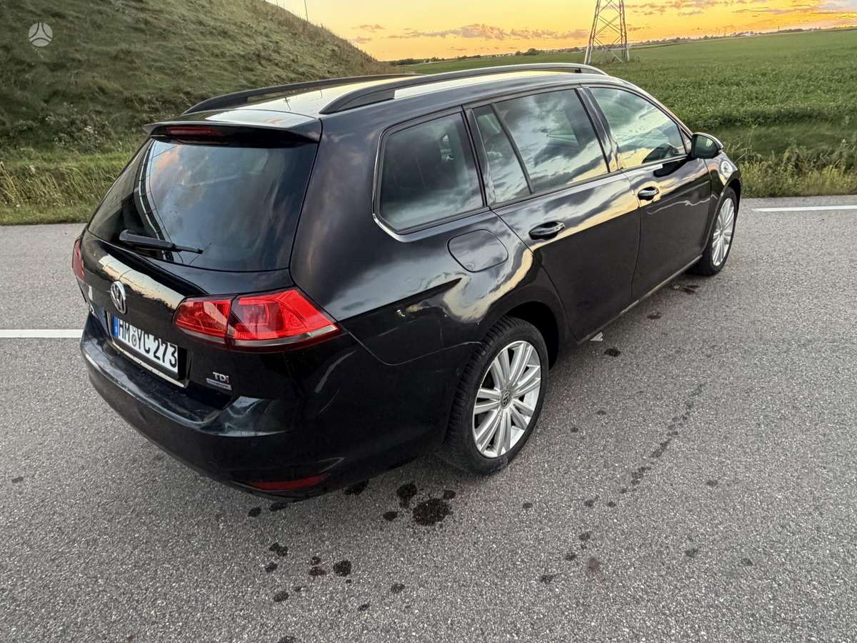 Volkswagen Golf - 7