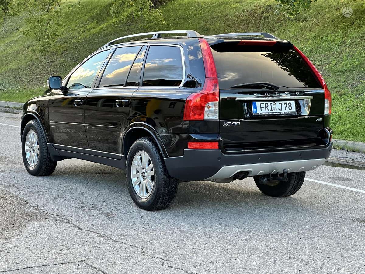 Volvo XC90 - 6
