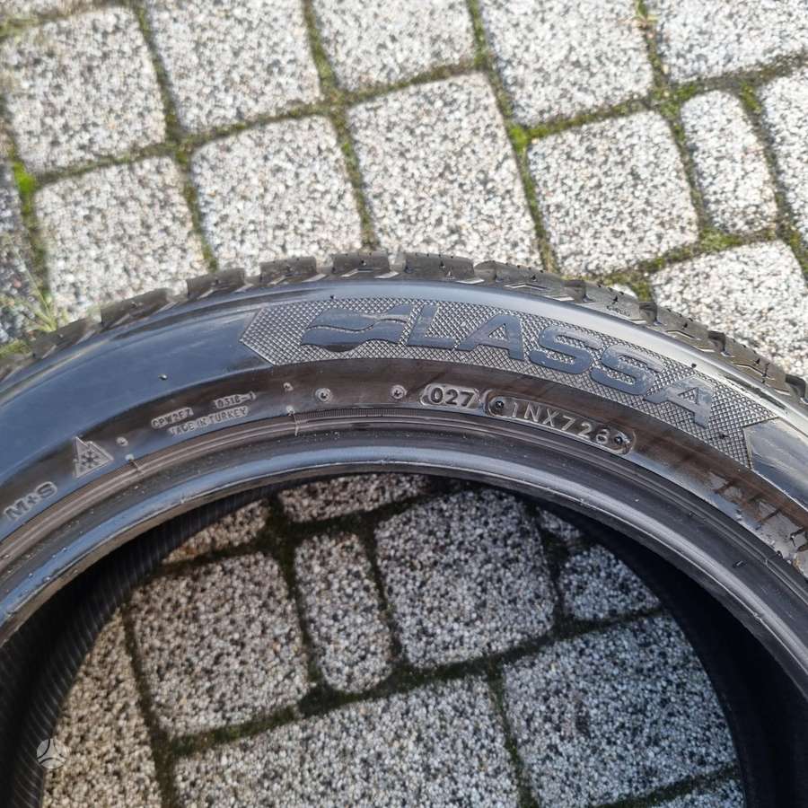 Lassa Competus Winter 2, зимние 225/50 R18