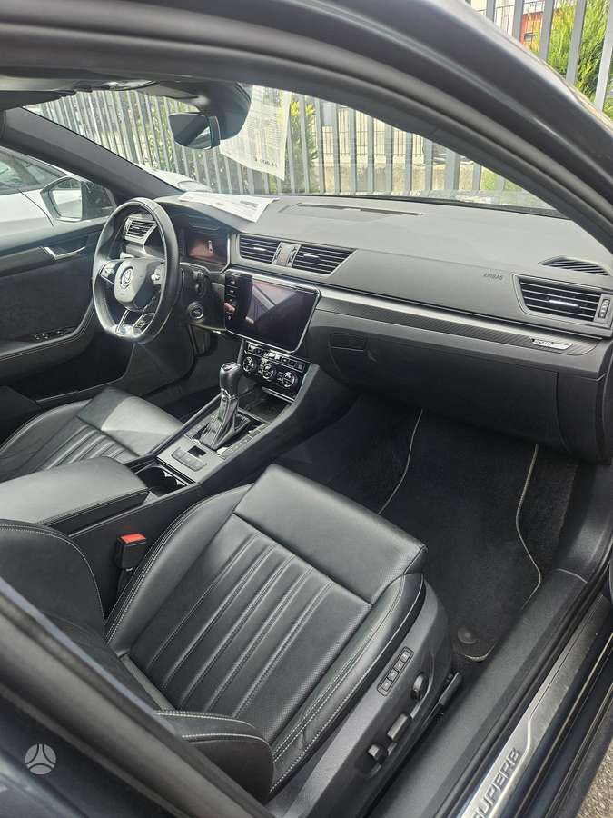 Škoda Superb - 6