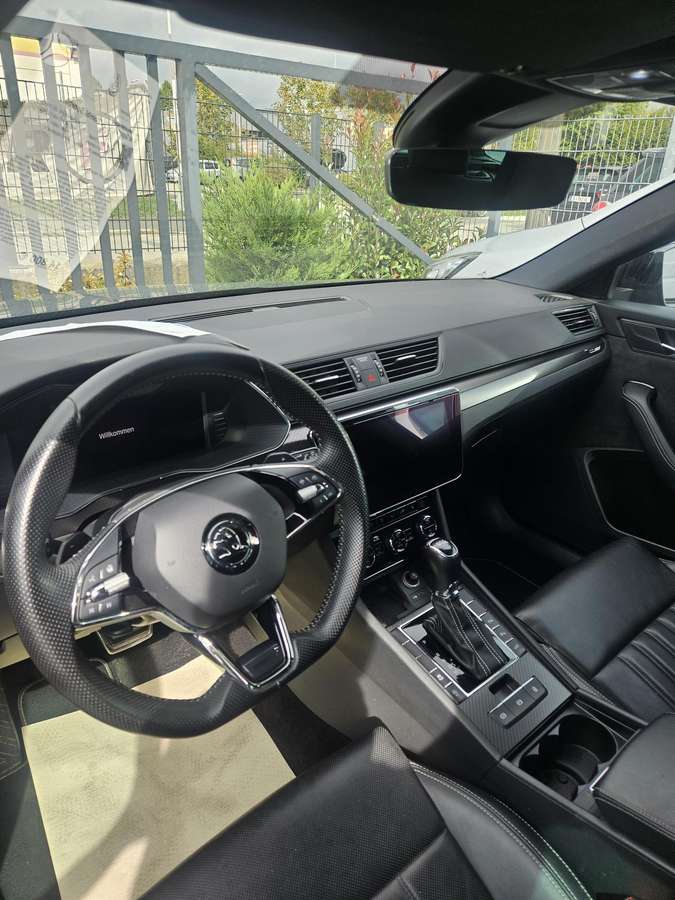 Škoda Superb - 9