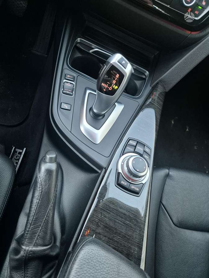 BMW 320, 2.0 l., Универсал
