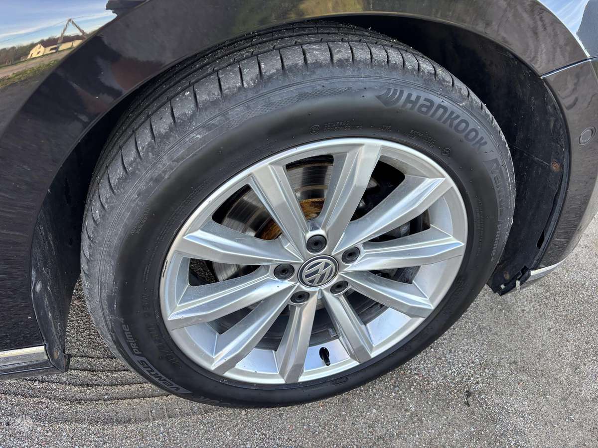 Volkswagen Passat, 2.0 l., Универсал