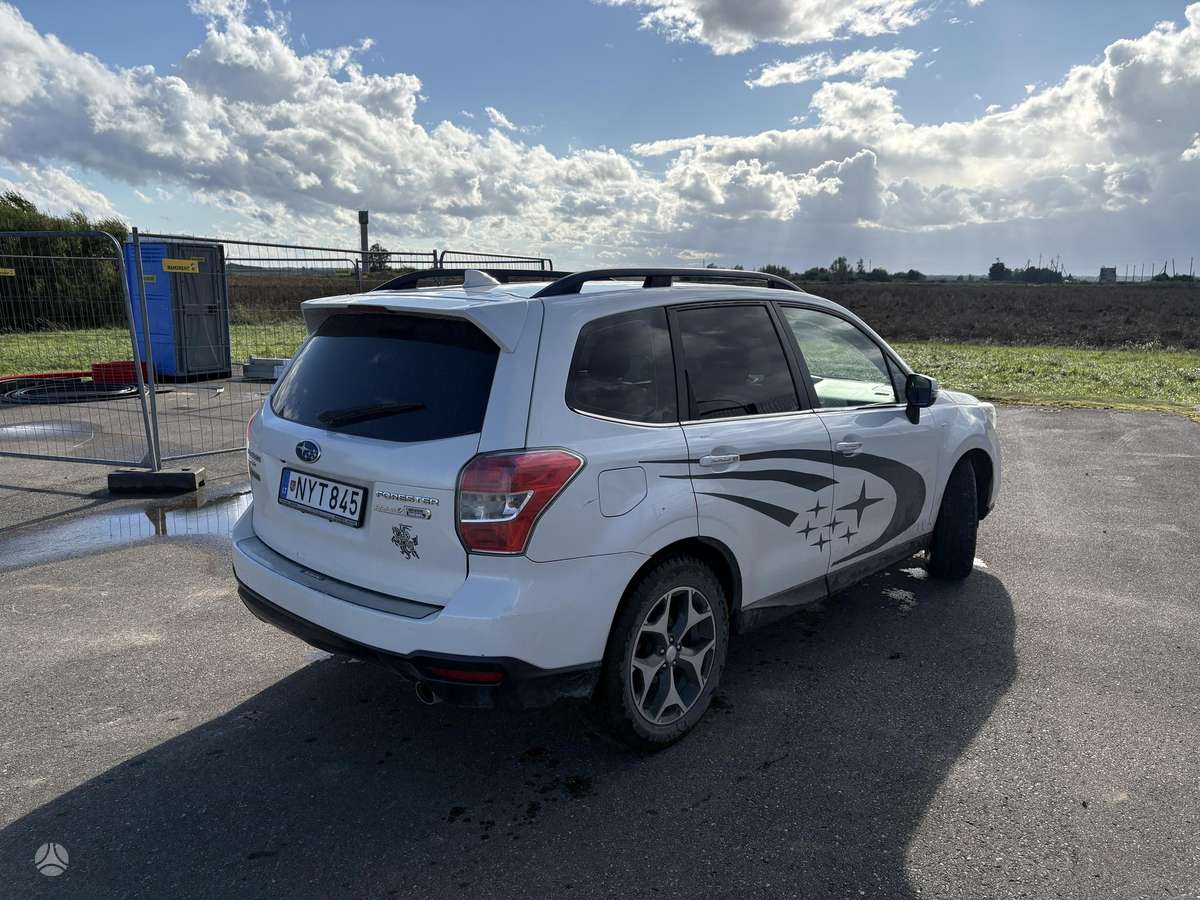 Subaru Forester - 4