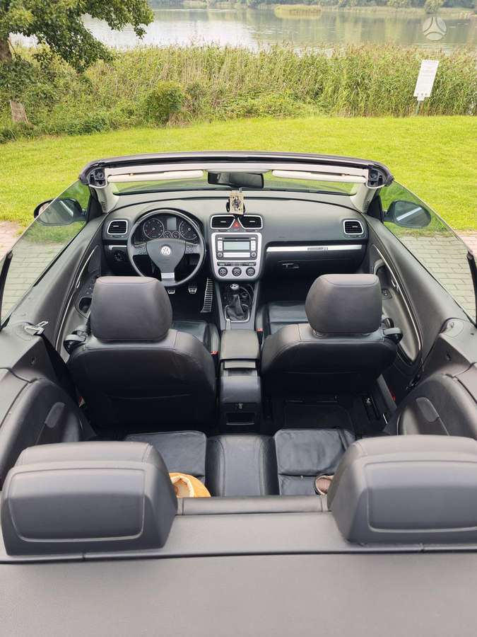 Volkswagen Eos, 2.0 l., convertible