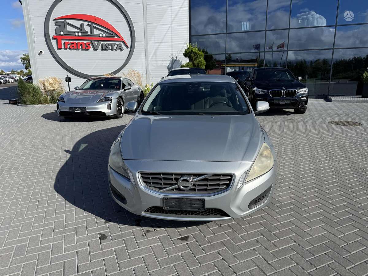 Volvo V60 - 10