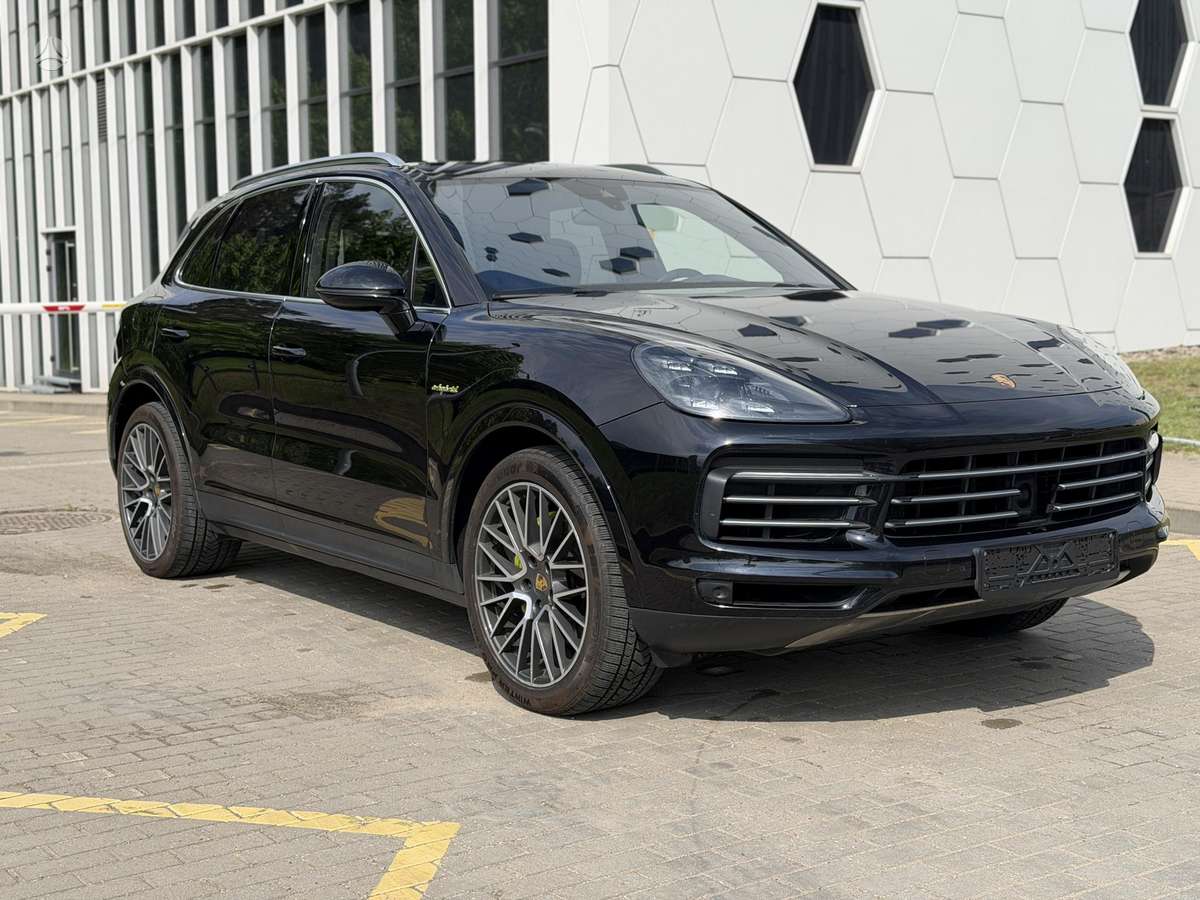 Porsche Cayenne - 3