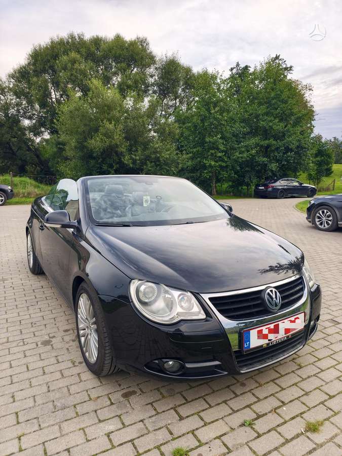 Volkswagen Eos, 2.0 l., convertible