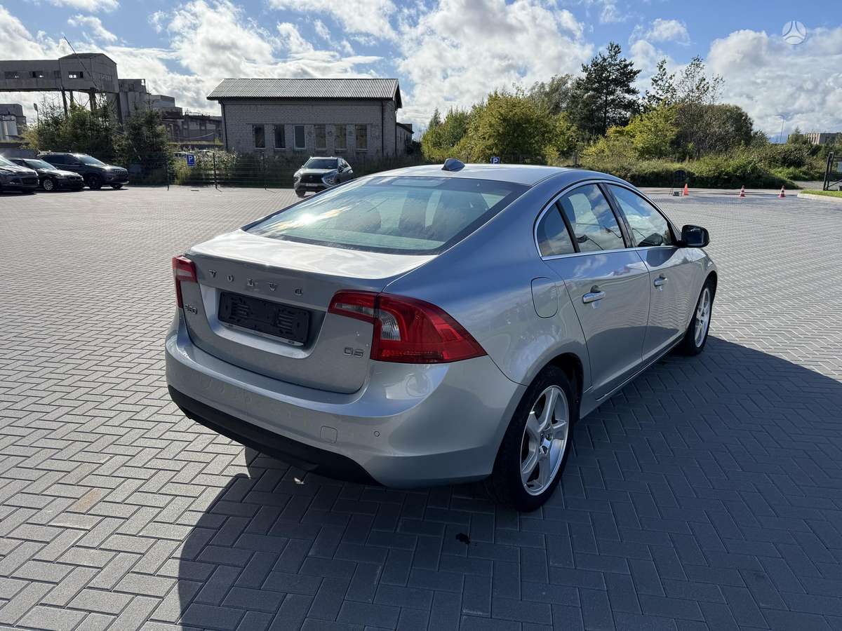 Volvo V60 - 6