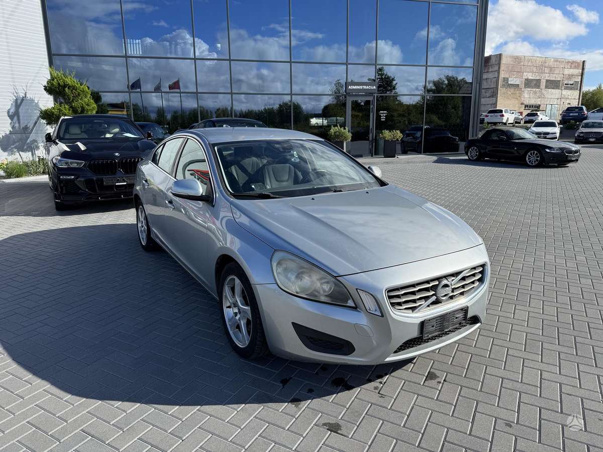 Volvo V60 - 9