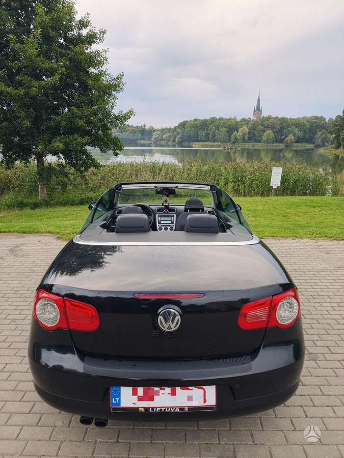 Volkswagen Eos, 2.0 l., convertible