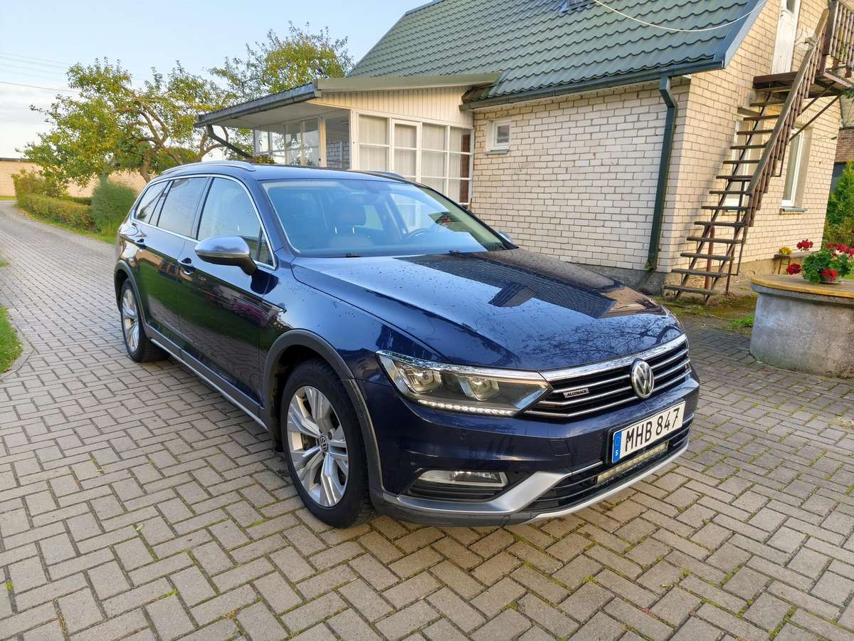 Volkswagen Passat Alltrack - 3