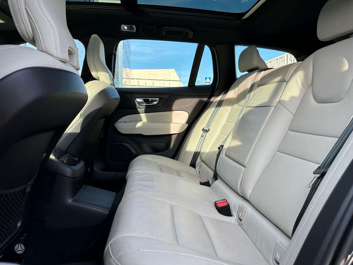 Volvo V60 - 12