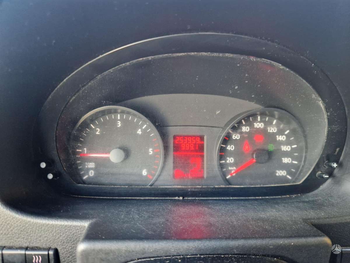 Volkswagen Crafter - 11