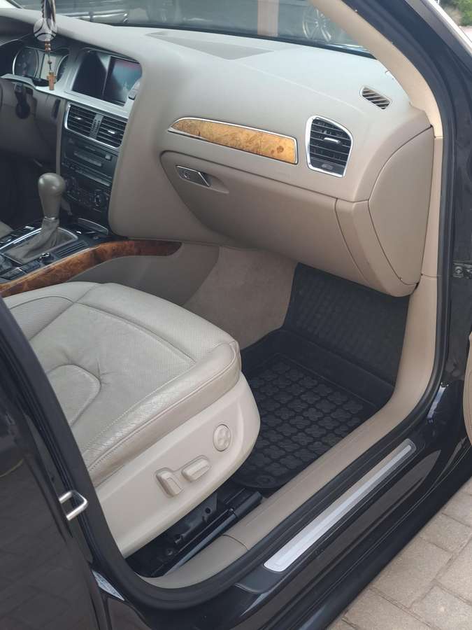 Audi A4, 2.7 l., sedanas