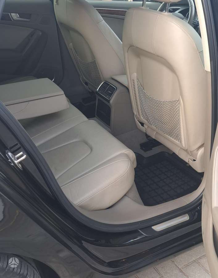Audi A4, 2.7 l., sedanas